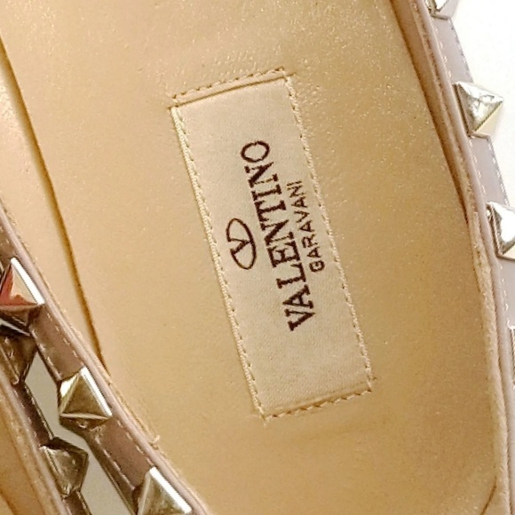 Valentino GaravaniRockstud Patent Ballet Flats - Picture 3 of 8